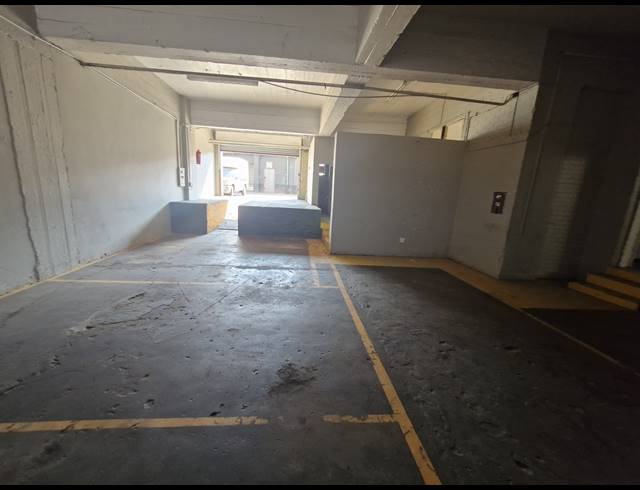 133M² WAREHOUSE TO LET IN DENVER
